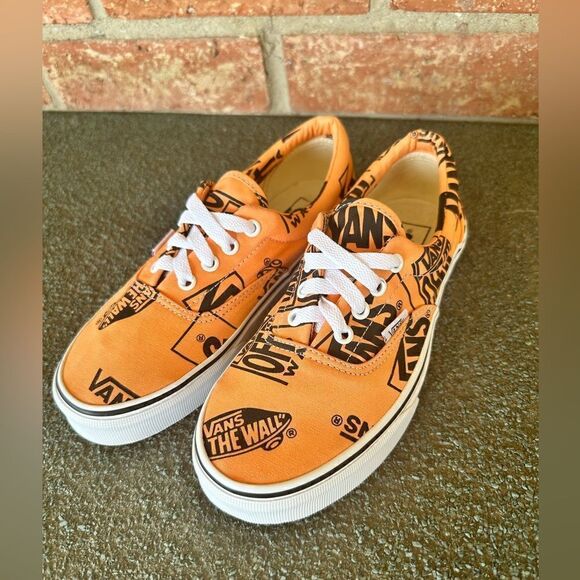 VANS Era Off the Wall Logo Mix Tangerine/Black Sneakers Mens 6 Womens 7.5 - Picture 2 of 15